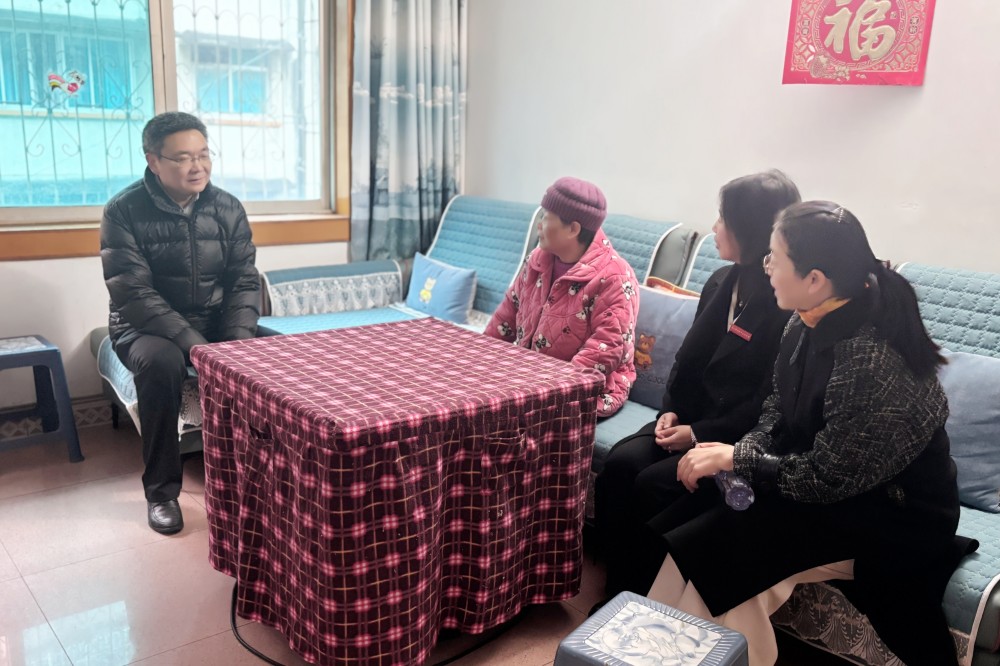 学院开展2026年“两节”送温暖走访慰问活动​